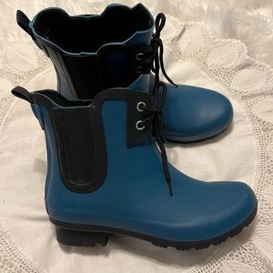 Roma Chelsea Matte Short Rain Boots Women’s Size 7 Waterproof Teal Blue